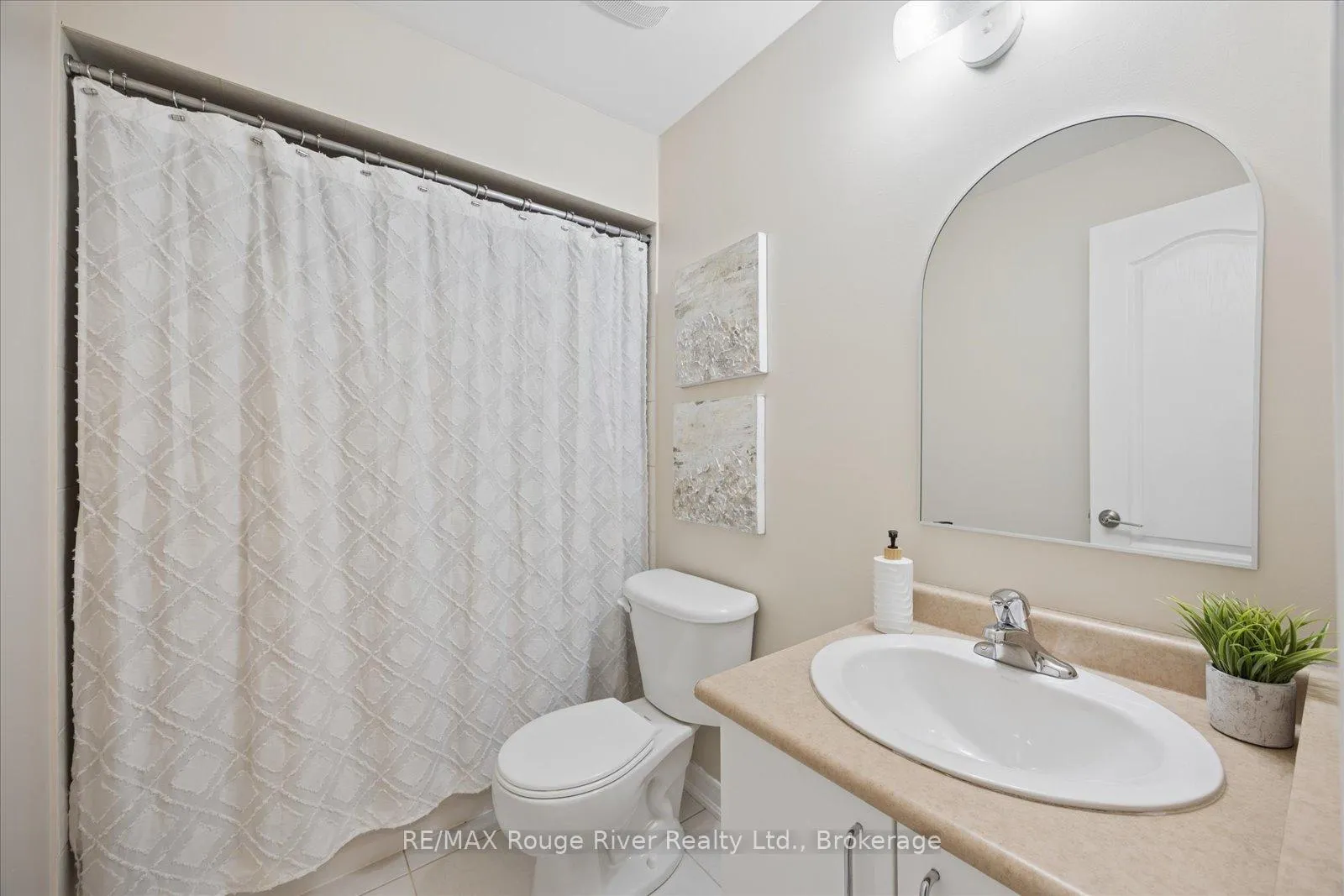Photo 32 of 72a Laurel Avenue, Scarborough, Kennedy Park — HOMEH
