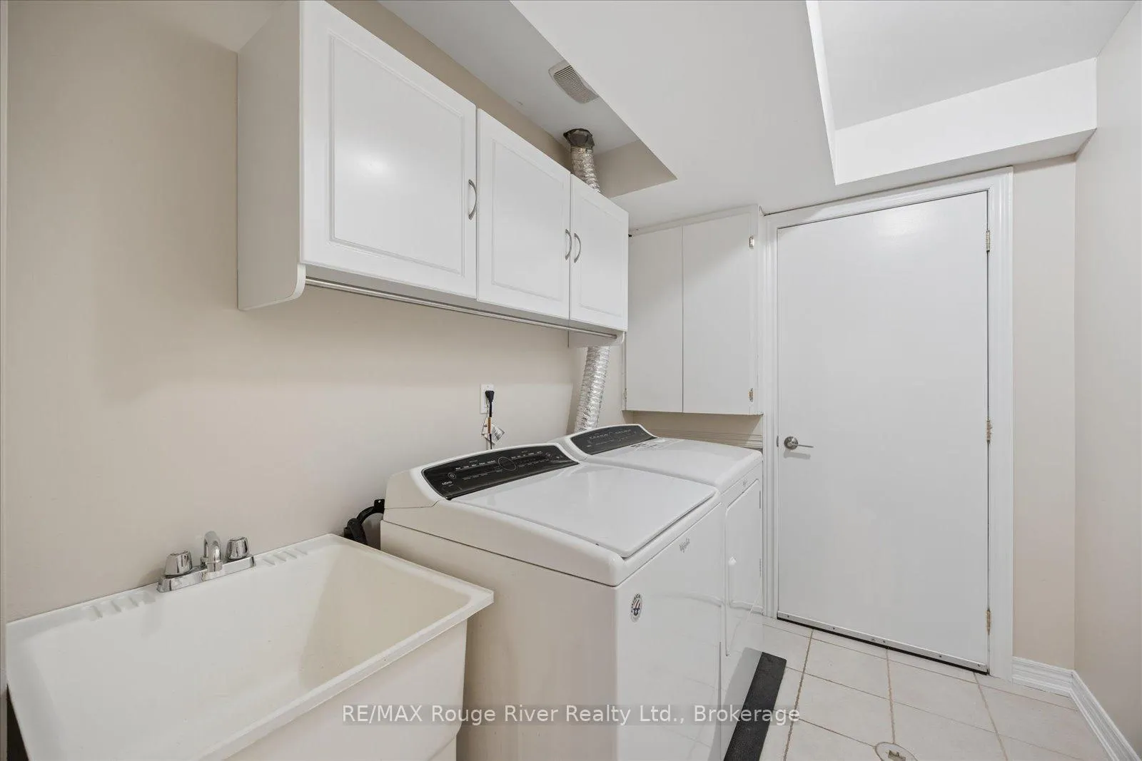 Photo 36 of 72a Laurel Avenue, Scarborough, Kennedy Park — HOMEH