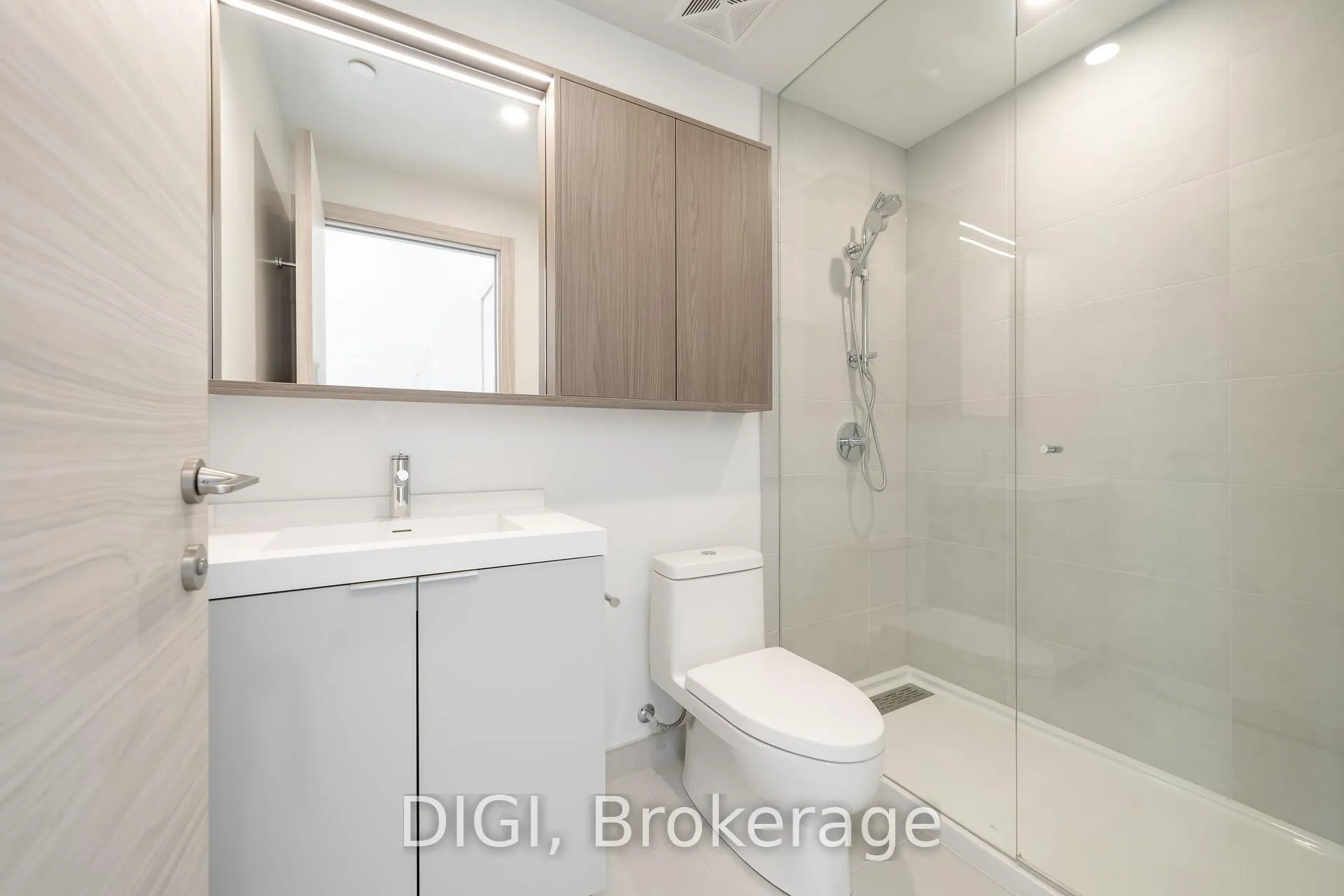 Photo 16 of Unit W322, 485 Perth Avenue, Toronto, Weston-Pellam Park — HOMEH