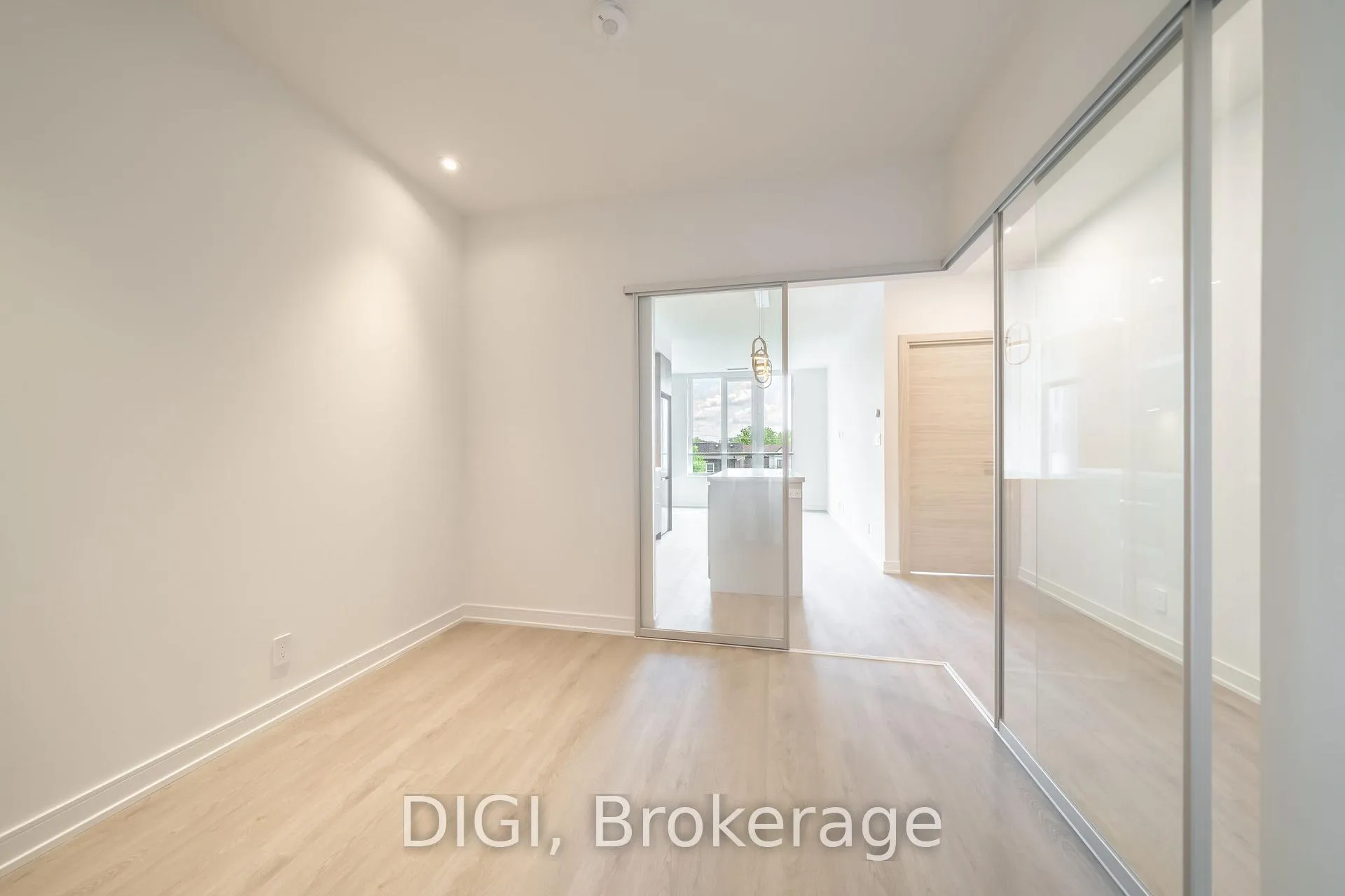 Photo 18 of Unit W322, 485 Perth Avenue, Toronto, Weston-Pellam Park — HOMEH