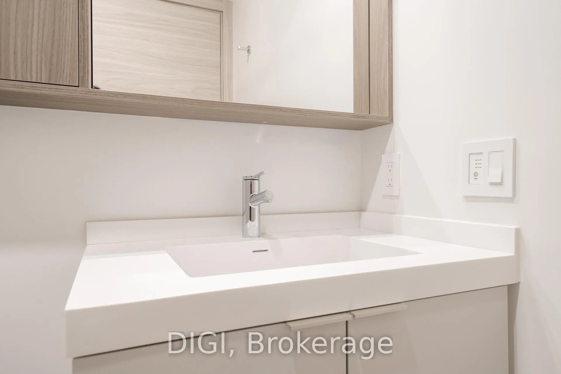 Photo 38 of Unit W322, 485 Perth Avenue, Toronto, Weston-Pellam Park — HOMEH