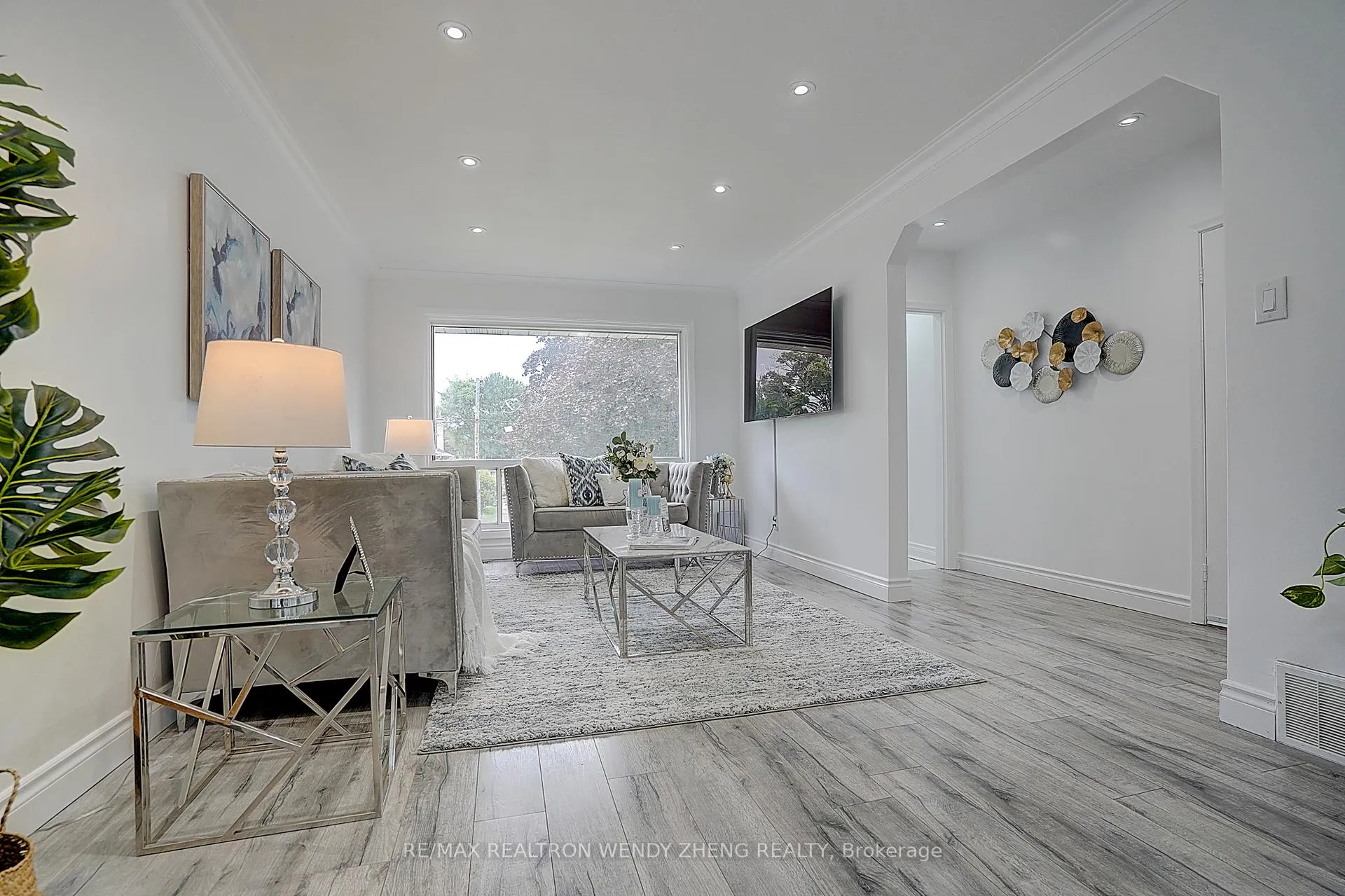 Photo 4 of 18 Courton Drive, Scarborough, Wexford-Maryvale — HOMEH
