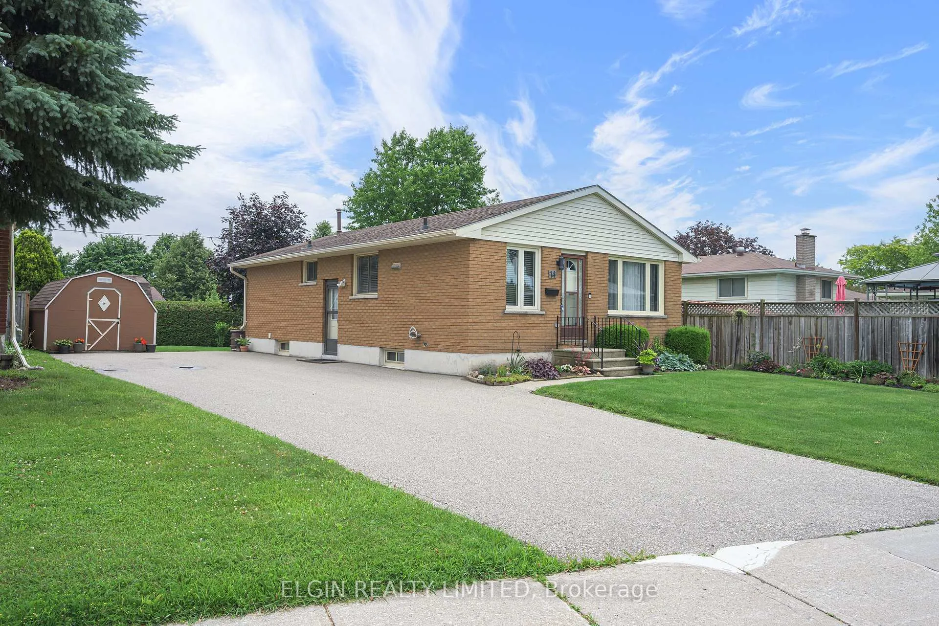 Photo 2 of 14 Raven Avenue, St. Thomas — HOMEH