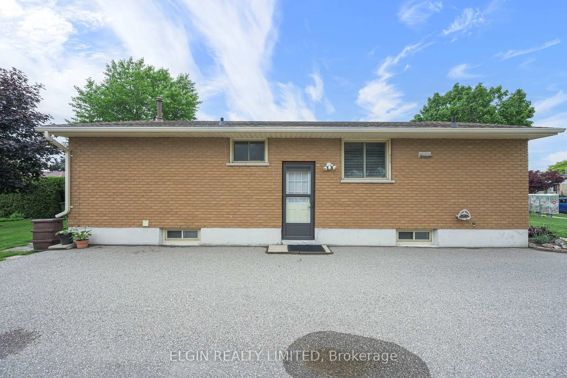 Photo 10 of 14 Raven Avenue, St. Thomas — HOMEH