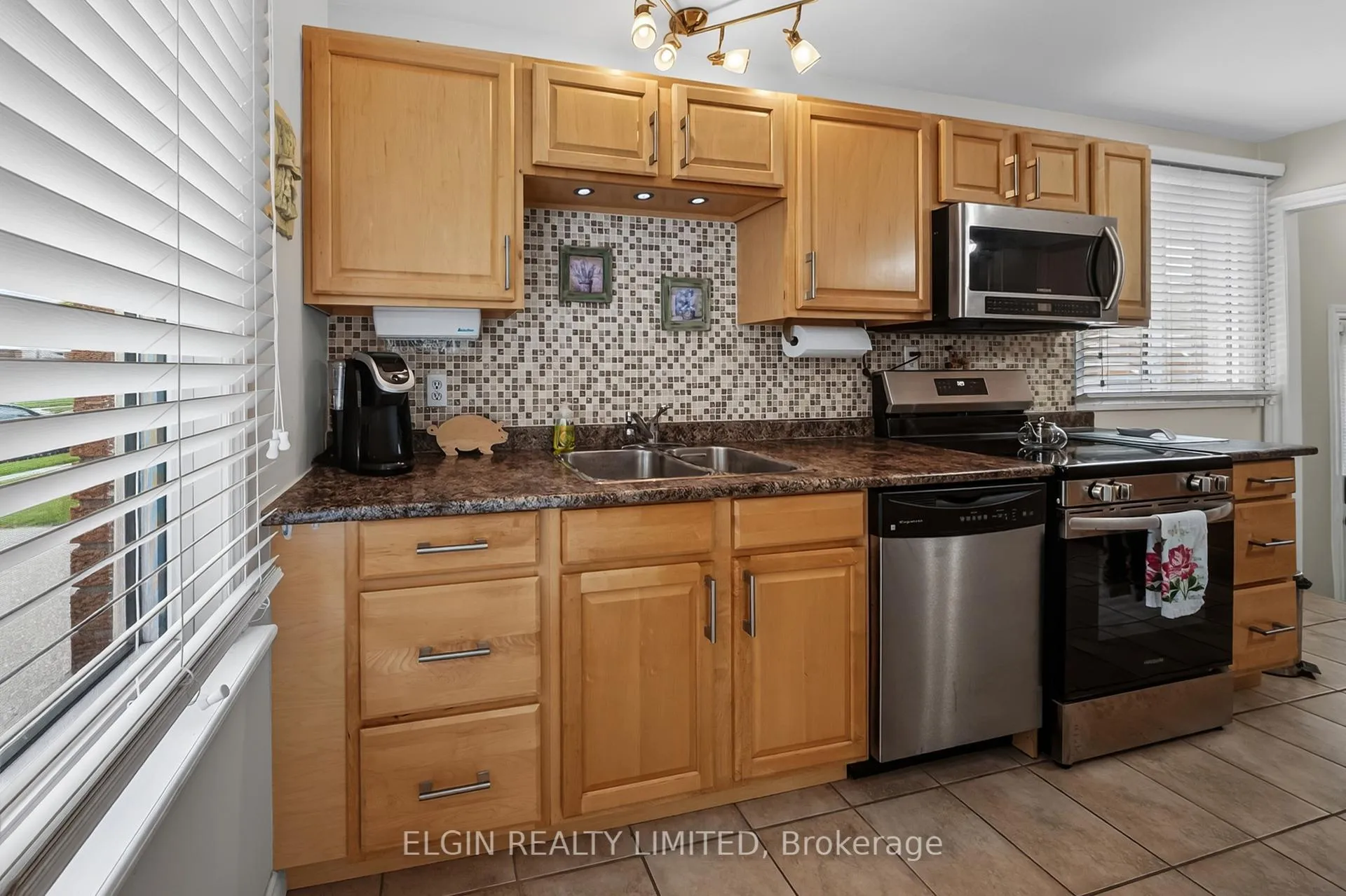 Photo 14 of 14 Raven Avenue, St. Thomas — HOMEH