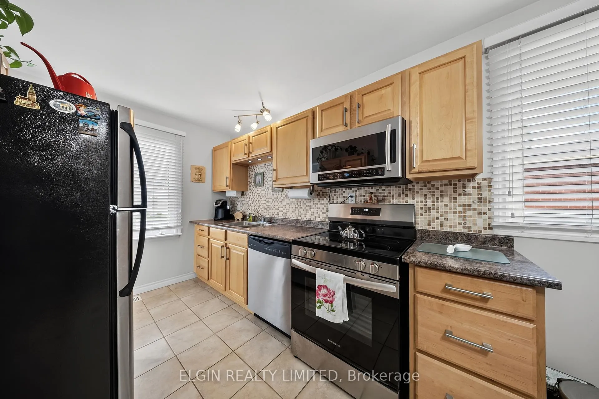 Photo 15 of 14 Raven Avenue, St. Thomas — HOMEH