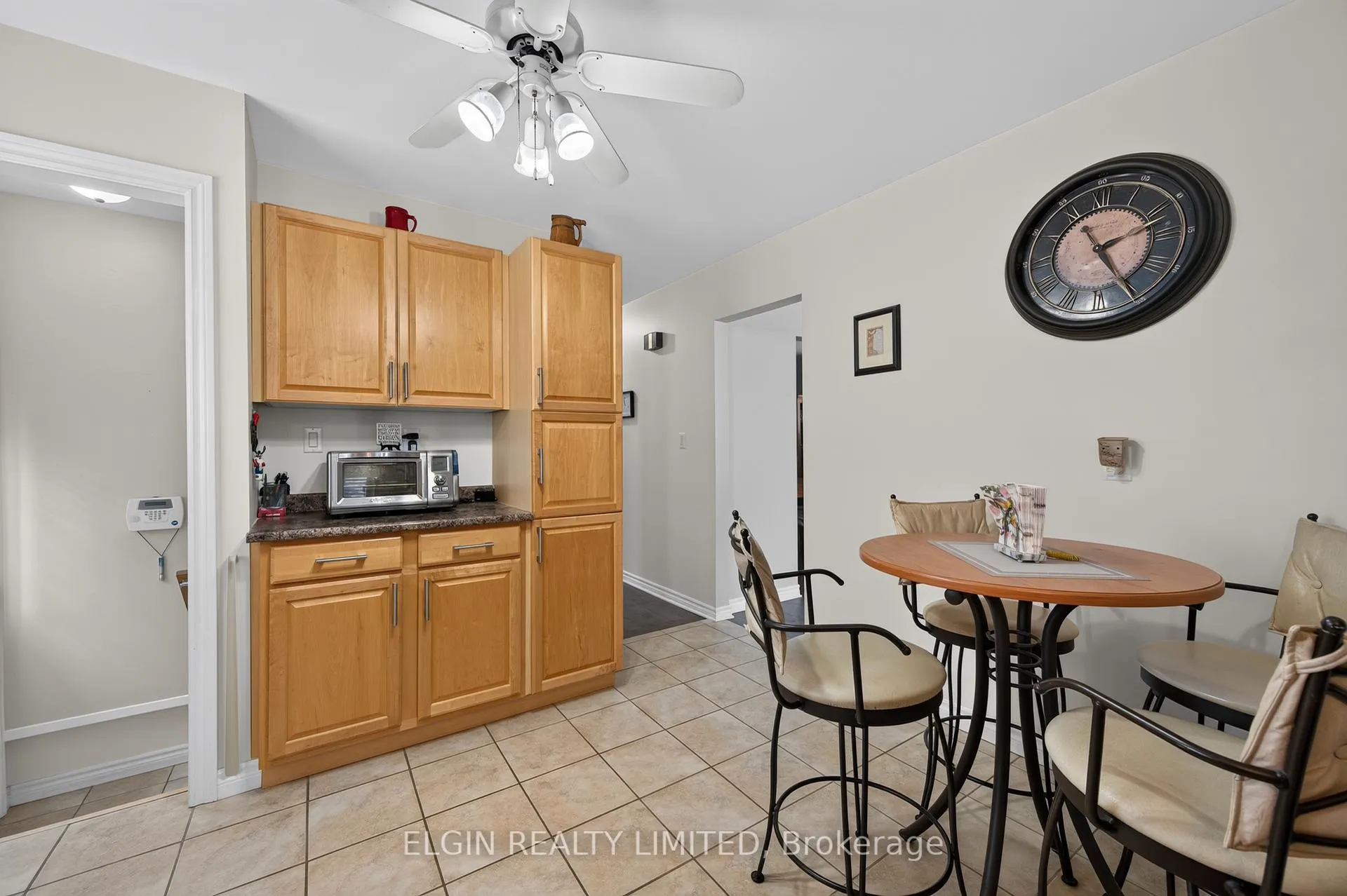 Photo 16 of 14 Raven Avenue, St. Thomas — HOMEH