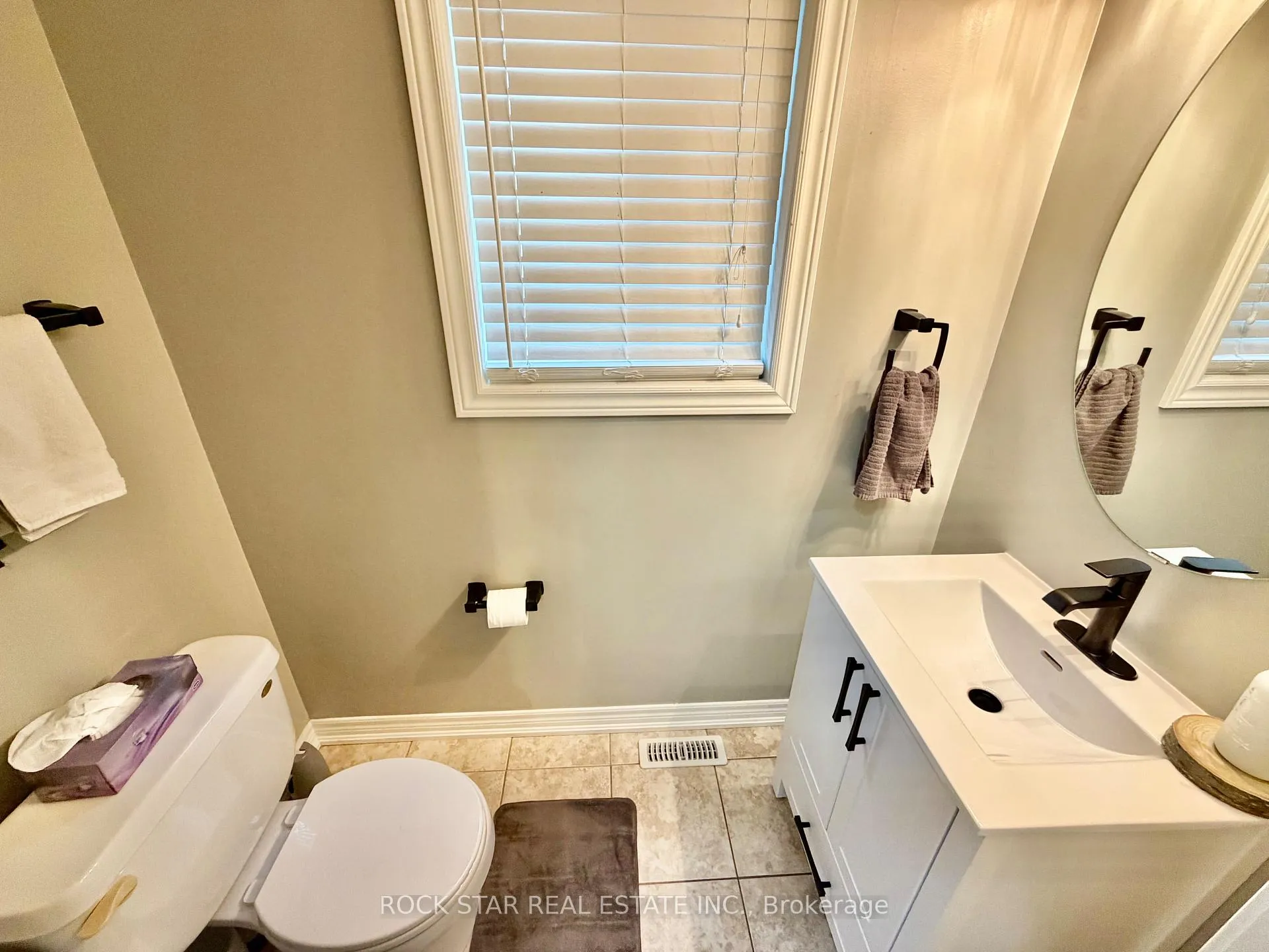 Photo 18 of 416 Orvis Crescent, Shelburne — HOMEH