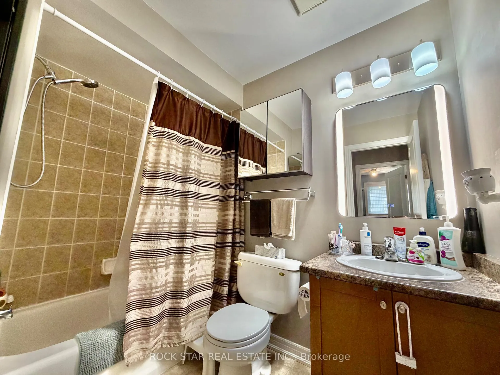 Photo 28 of 416 Orvis Crescent, Shelburne — HOMEH