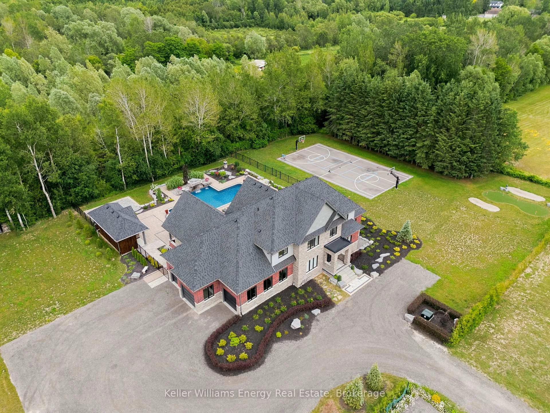 Photo 3 of 849 Townline Road N, Clarington, Rural Clarington — HOMEH