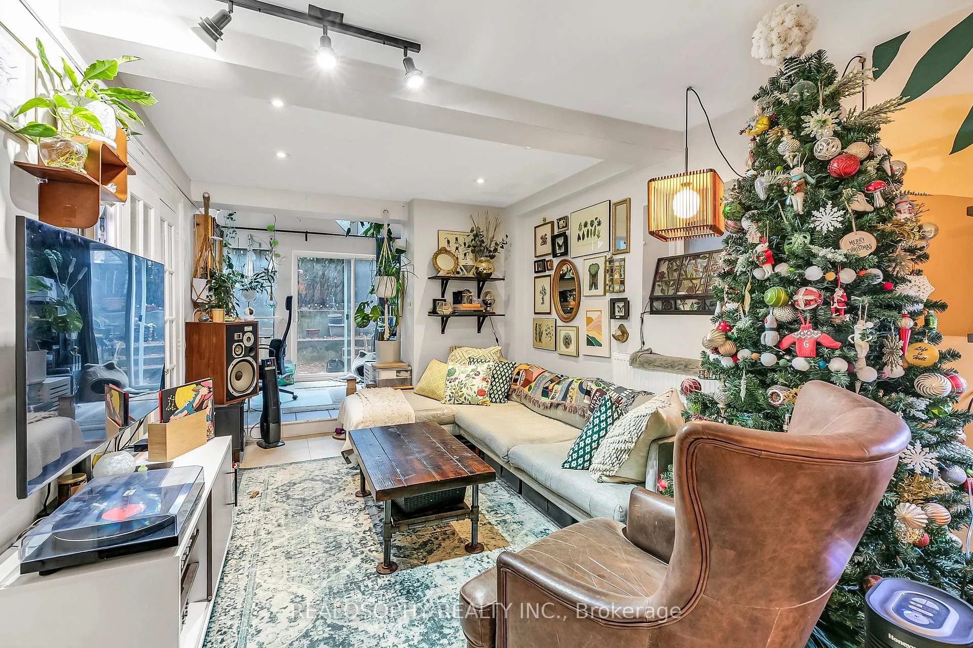 Photo 31 of 626 Huron Street, Toronto, The Annex — HOMEH