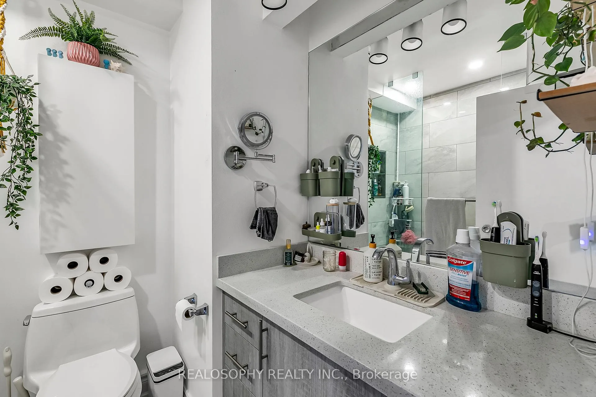 Photo 38 of 626 Huron Street, Toronto, The Annex — HOMEH