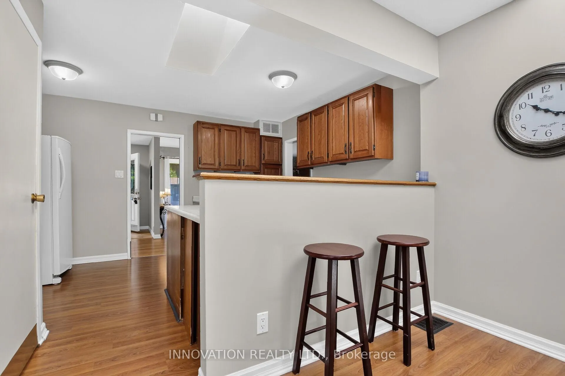 Photo 12 of 13 Dorland Crescent, Ottawa, Lynwood Village — HOMEH