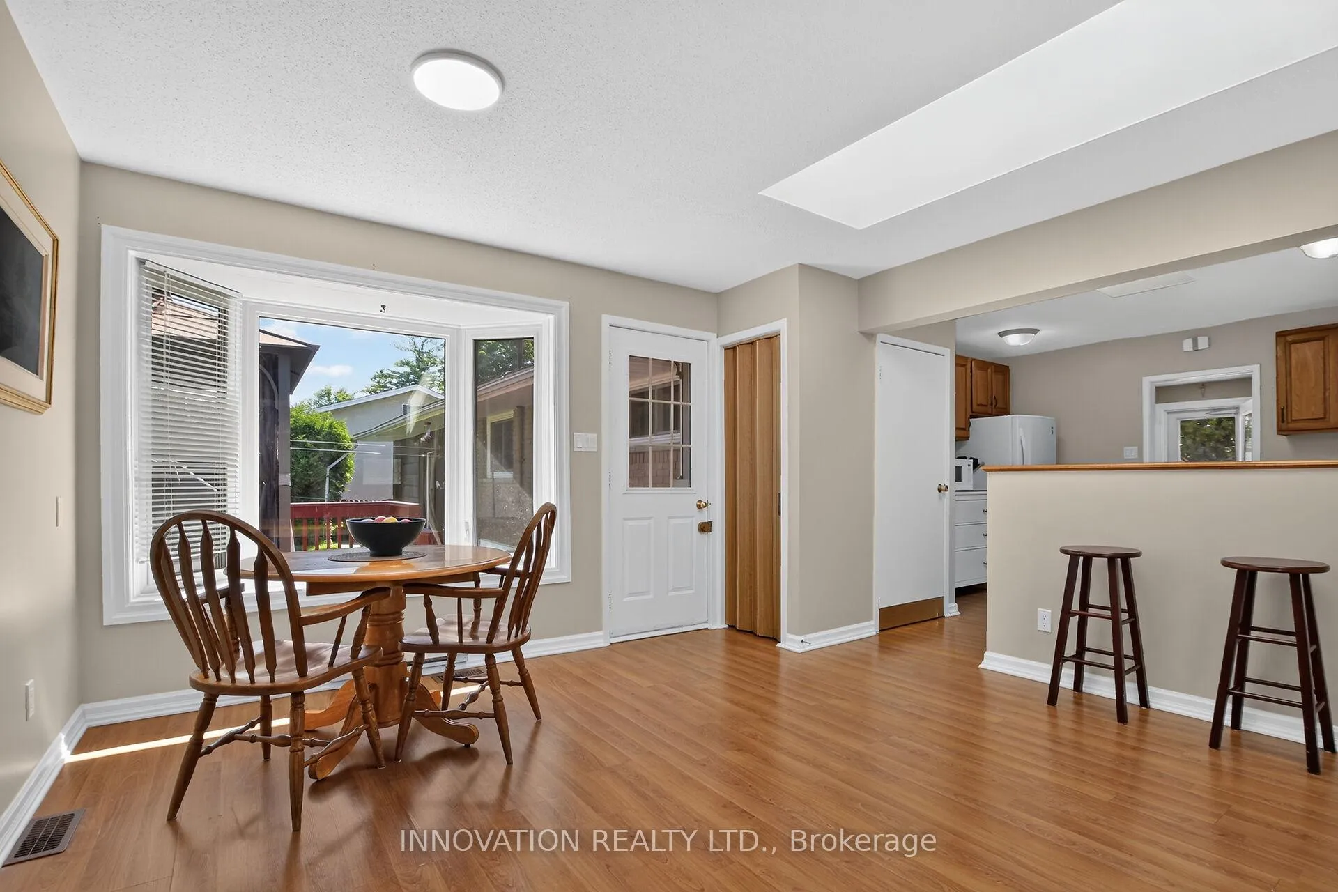 Photo 14 of 13 Dorland Crescent, Ottawa, Lynwood Village — HOMEH