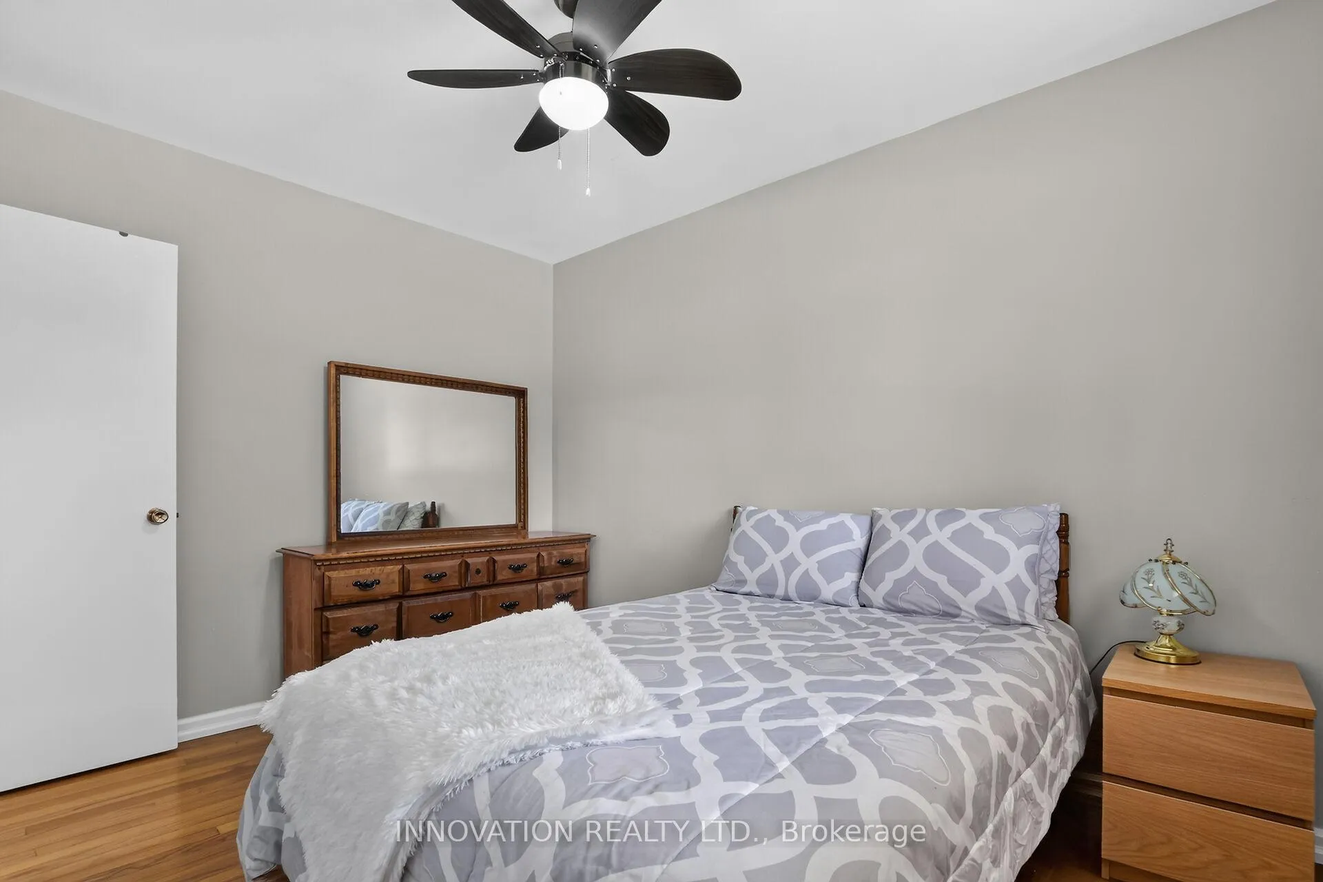 Photo 26 of 13 Dorland Crescent, Ottawa, Lynwood Village — HOMEH