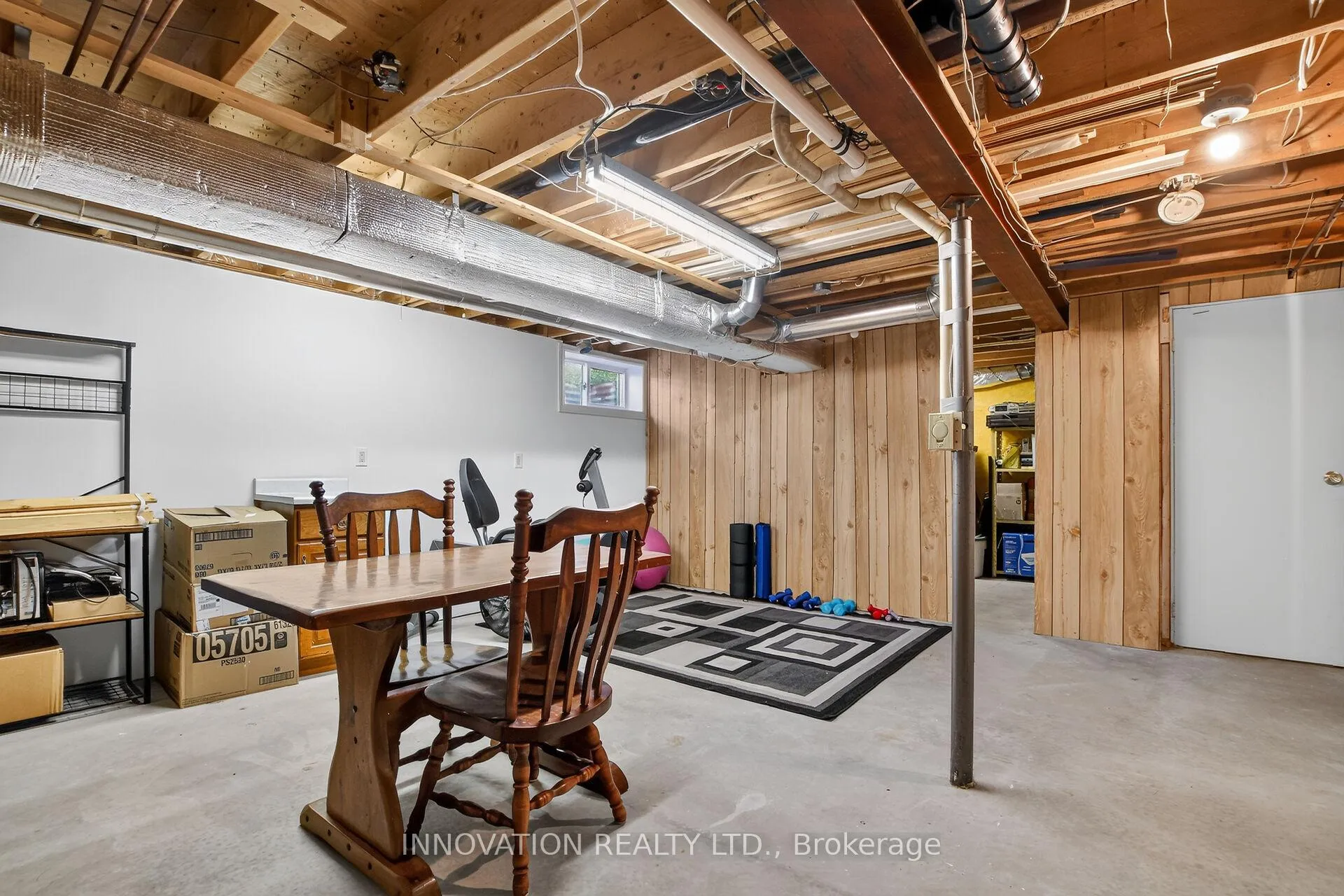 Photo 34 of 13 Dorland Crescent, Ottawa, Lynwood Village — HOMEH