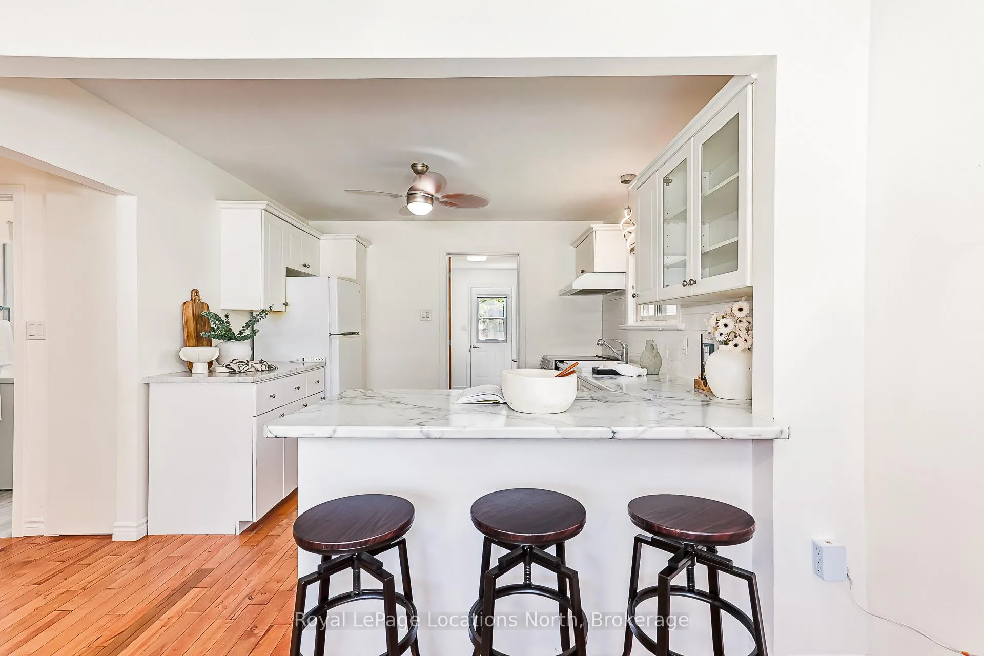 Photo 8 of 196 Simcoe Street, Collingwood — HOMEH