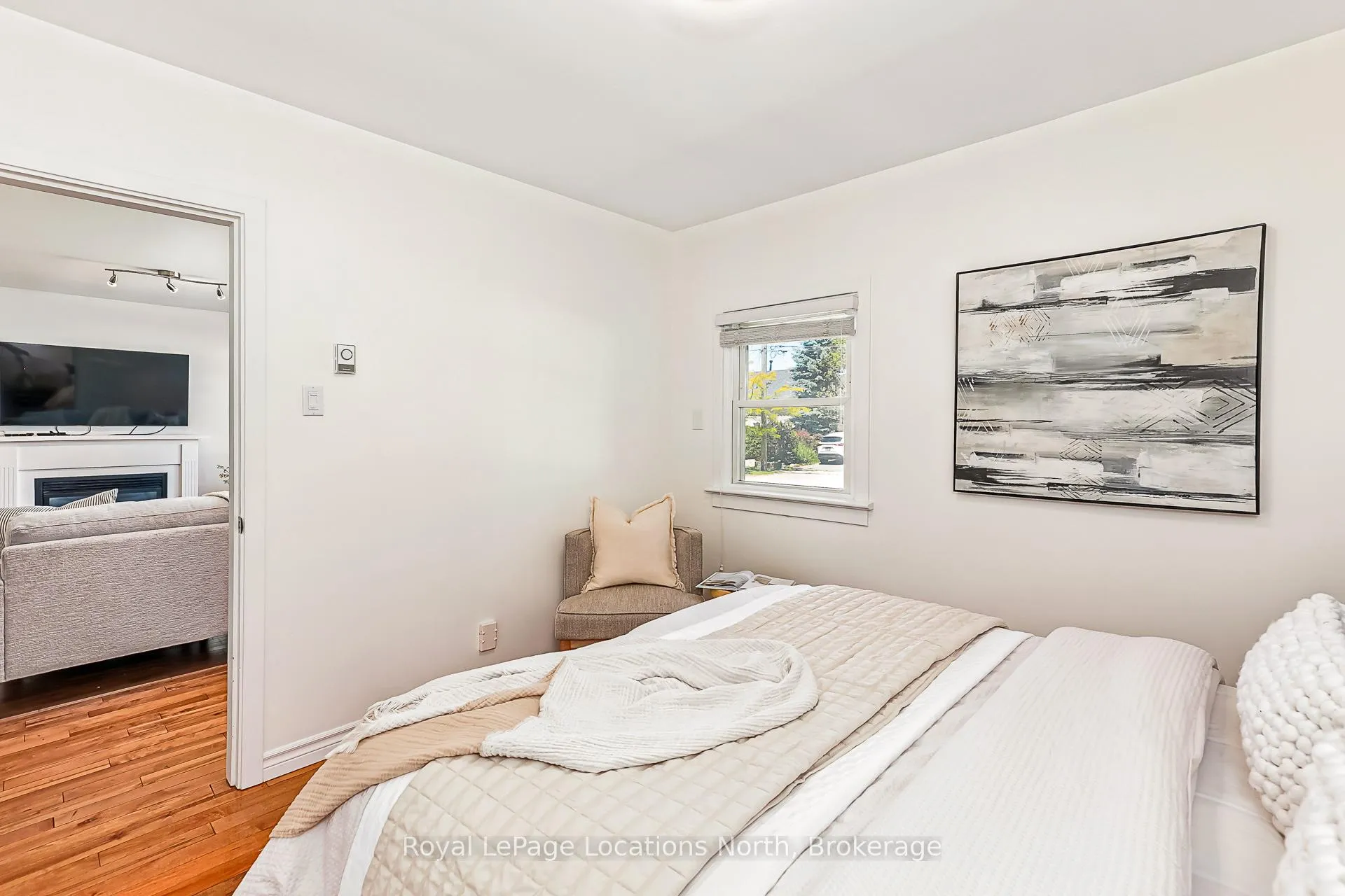 Photo 13 of 196 Simcoe Street, Collingwood — HOMEH