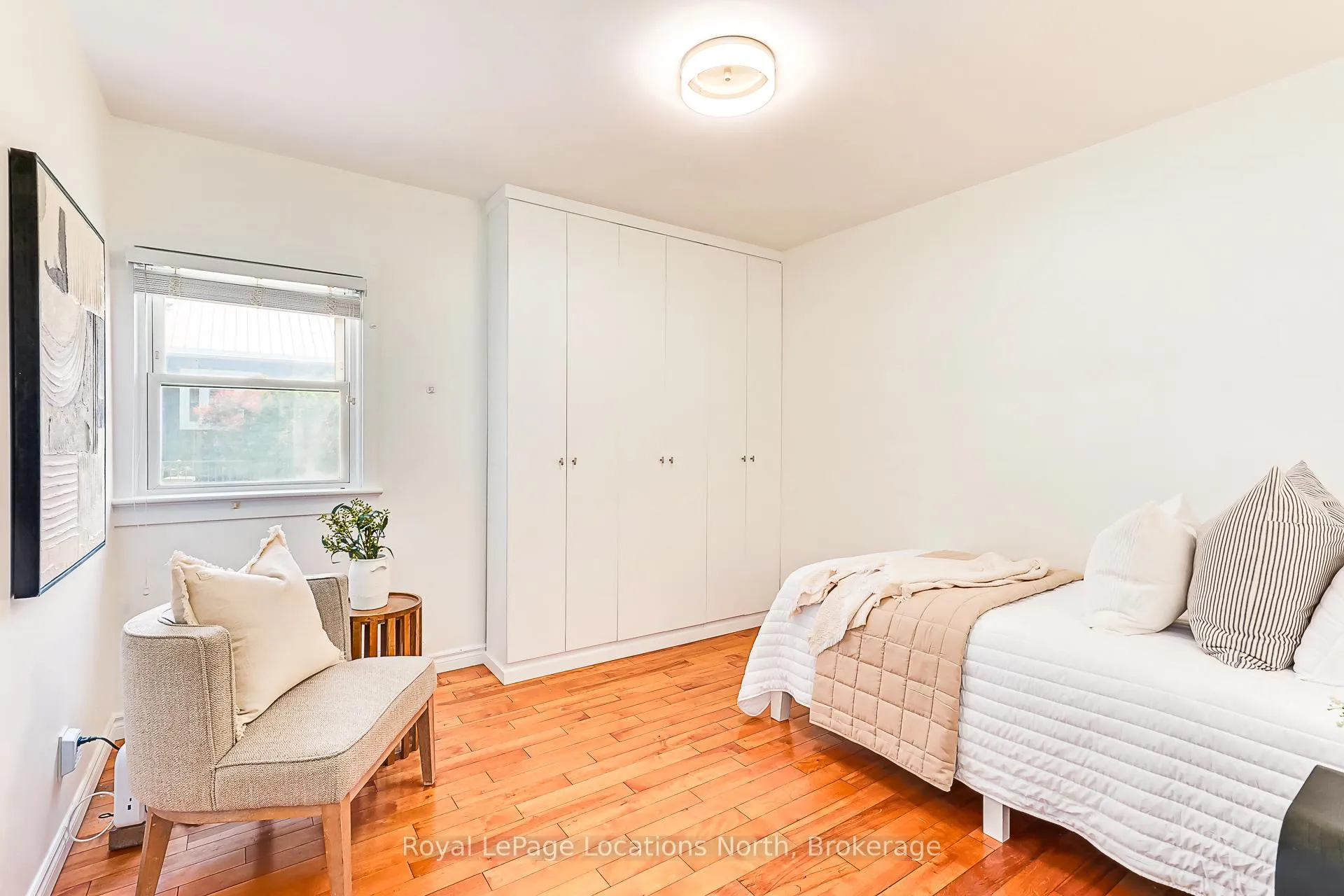 Photo 17 of 196 Simcoe Street, Collingwood — HOMEH