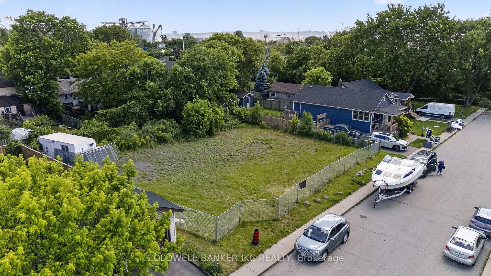 Photo 5 of 2 Rembe Avenue, Hamilton, Hamilton Beach — HOMEH