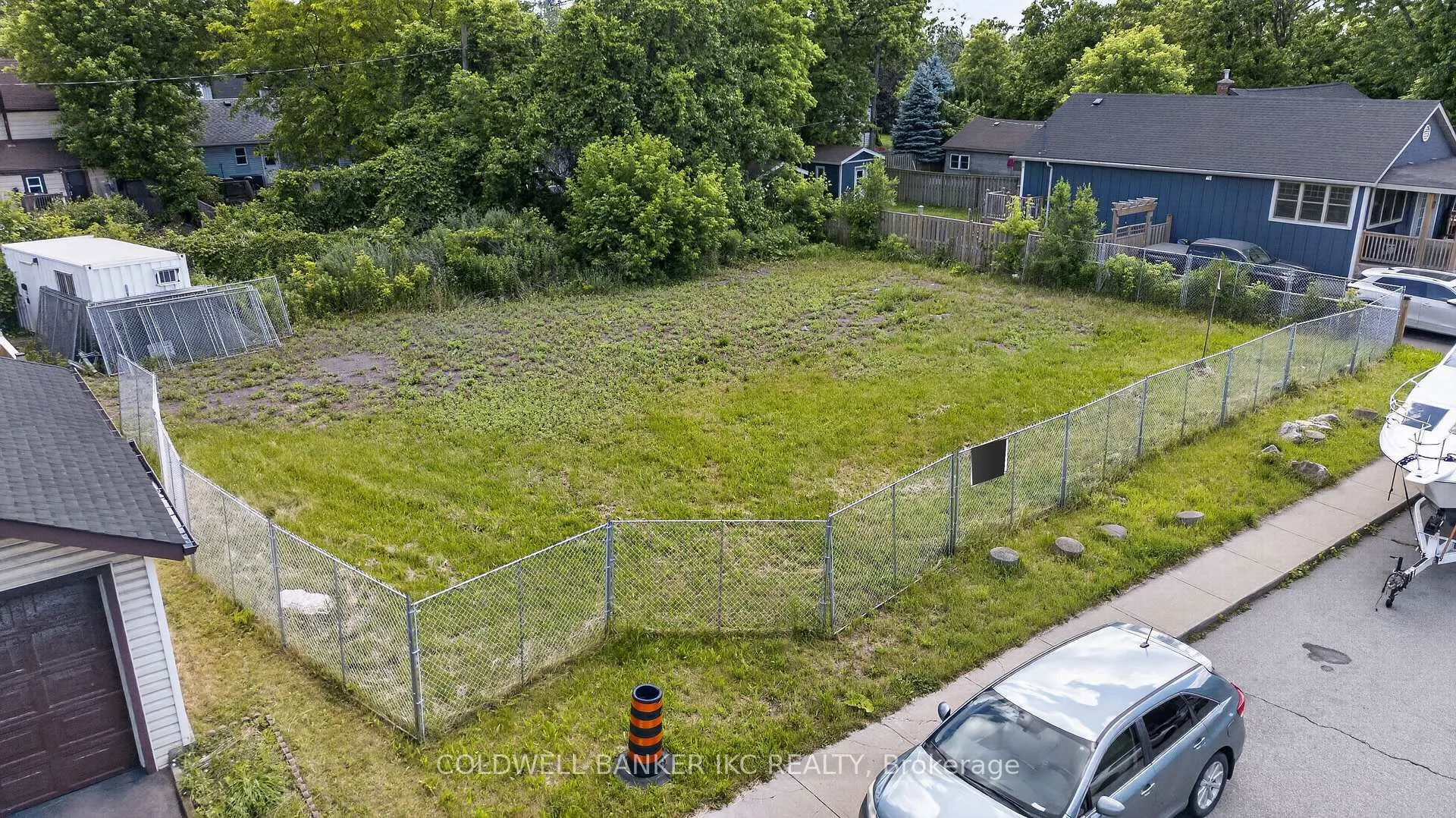 Photo 13 of 2 Rembe Avenue, Hamilton, Hamilton Beach — HOMEH