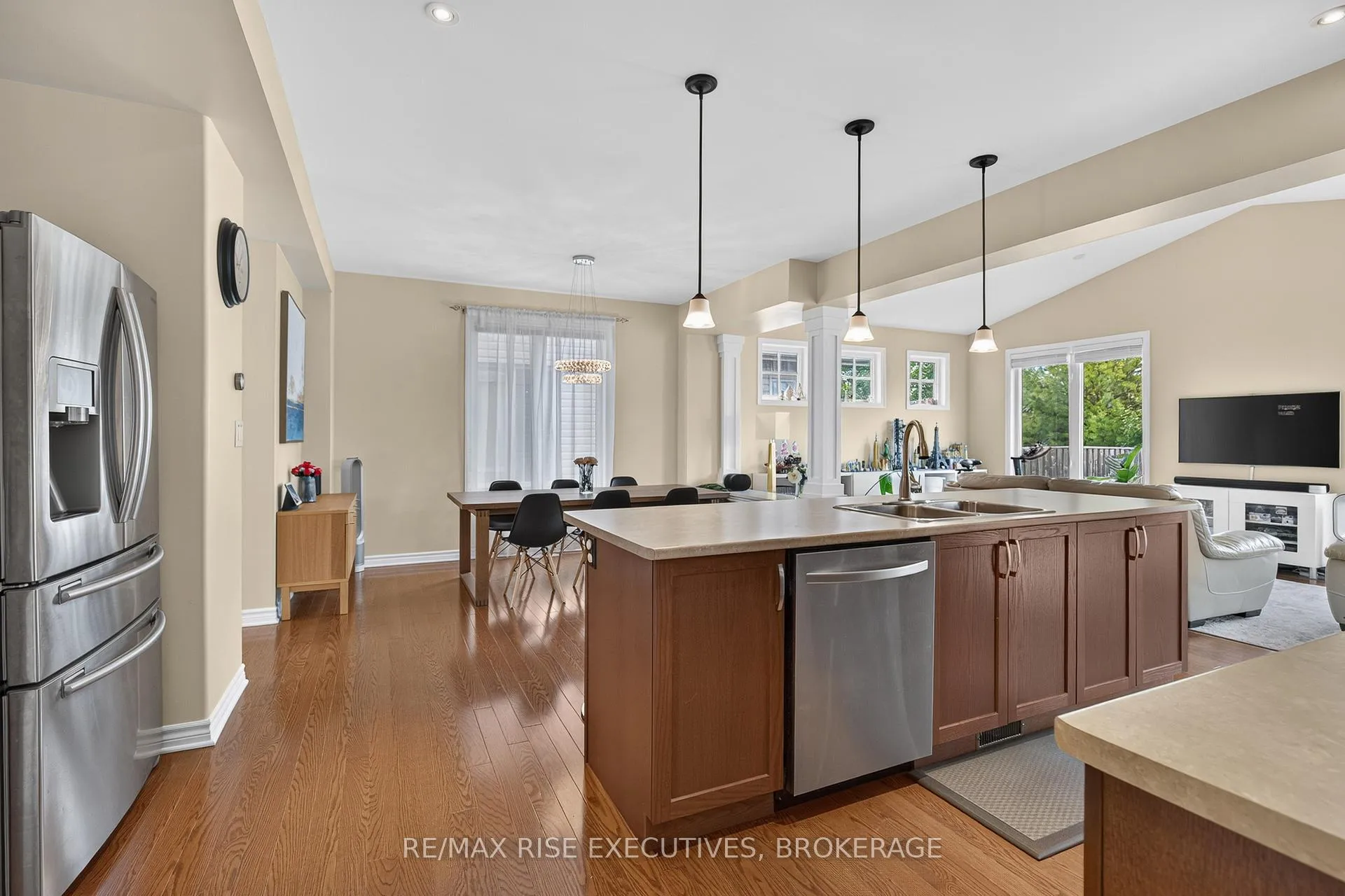 Photo 10 of 909 Edward Riley Drive, Kingston, City Northwest — HOMEH