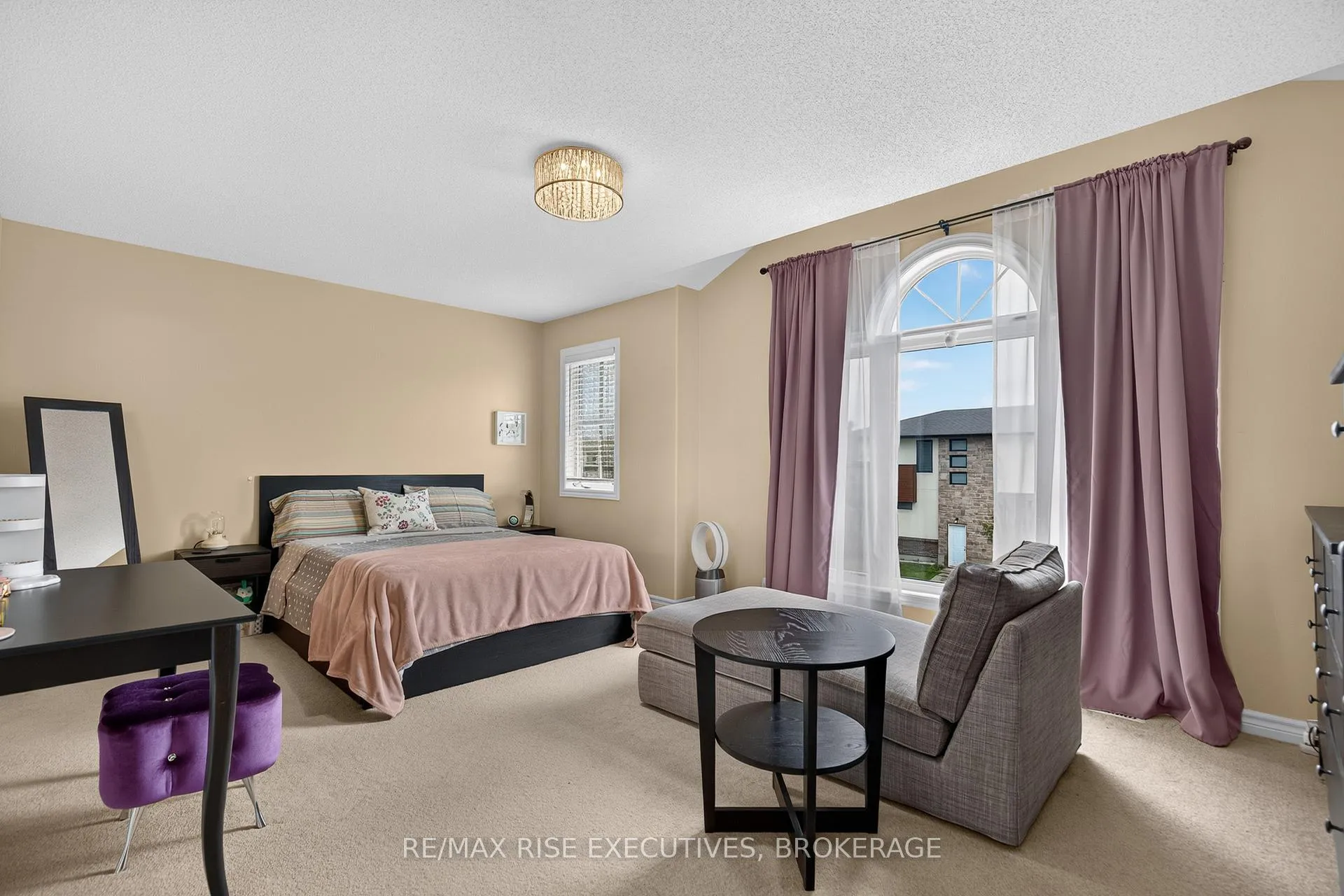 Photo 17 of 909 Edward Riley Drive, Kingston, City Northwest — HOMEH