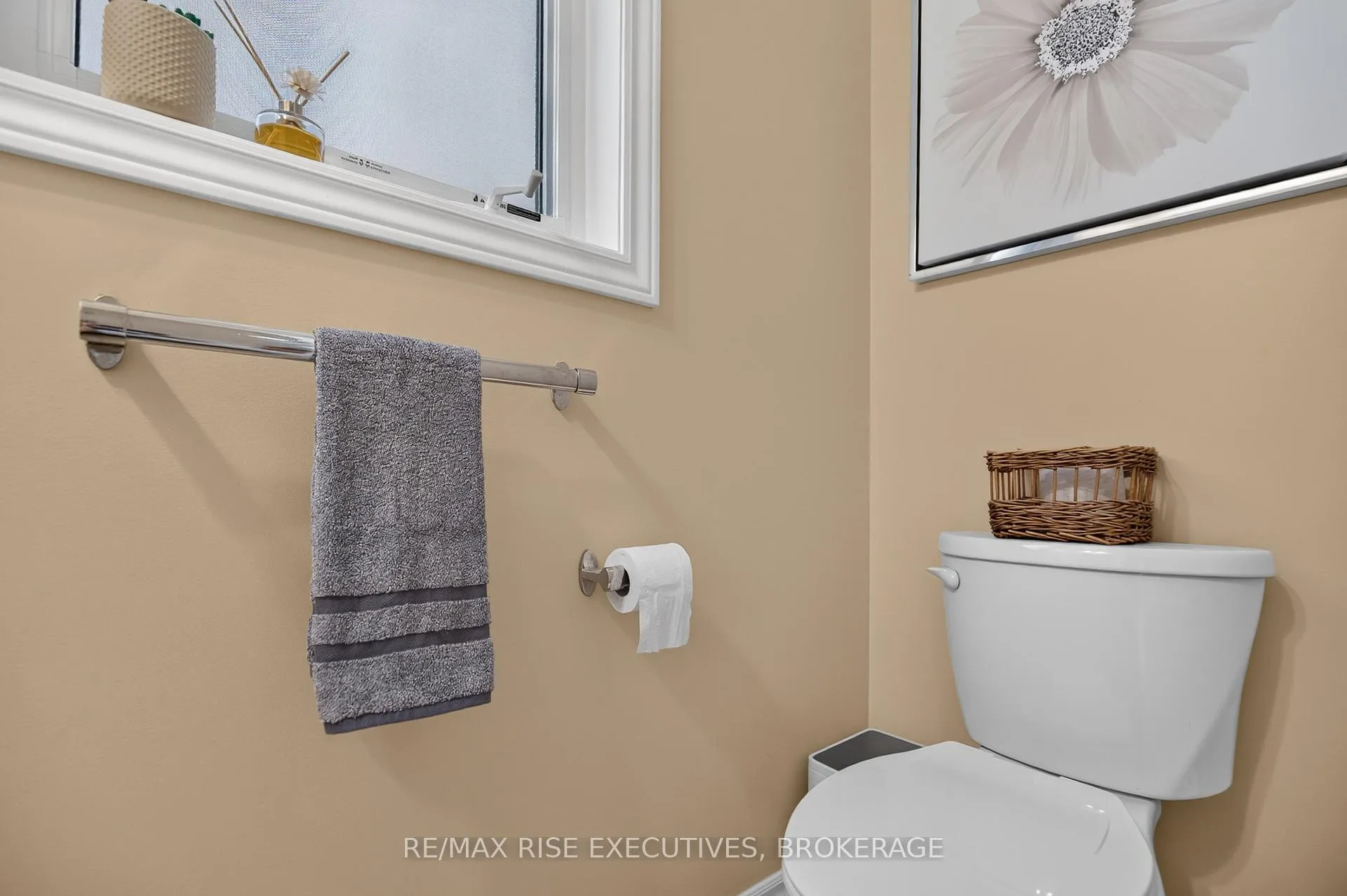 Photo 27 of 909 Edward Riley Drive, Kingston, City Northwest — HOMEH