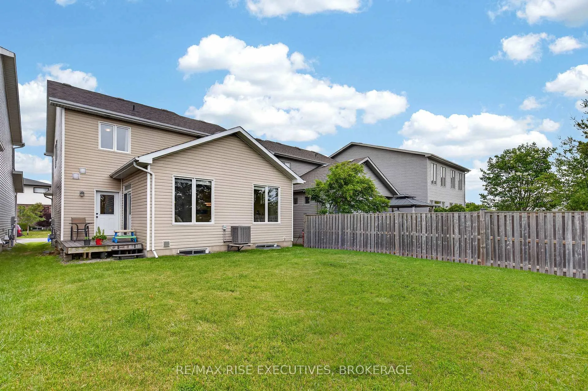 Photo 32 of 909 Edward Riley Drive, Kingston, City Northwest — HOMEH