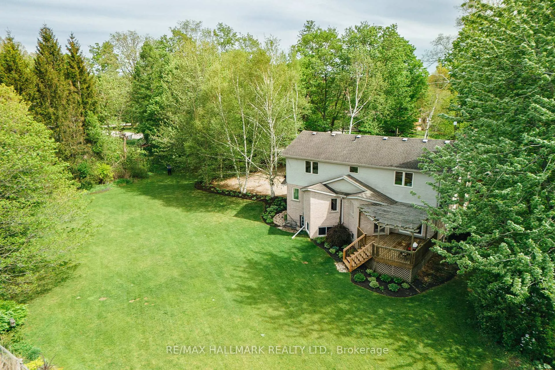 Photo 28 of 1998 Morrison Road, North Dumfries — HOMEH