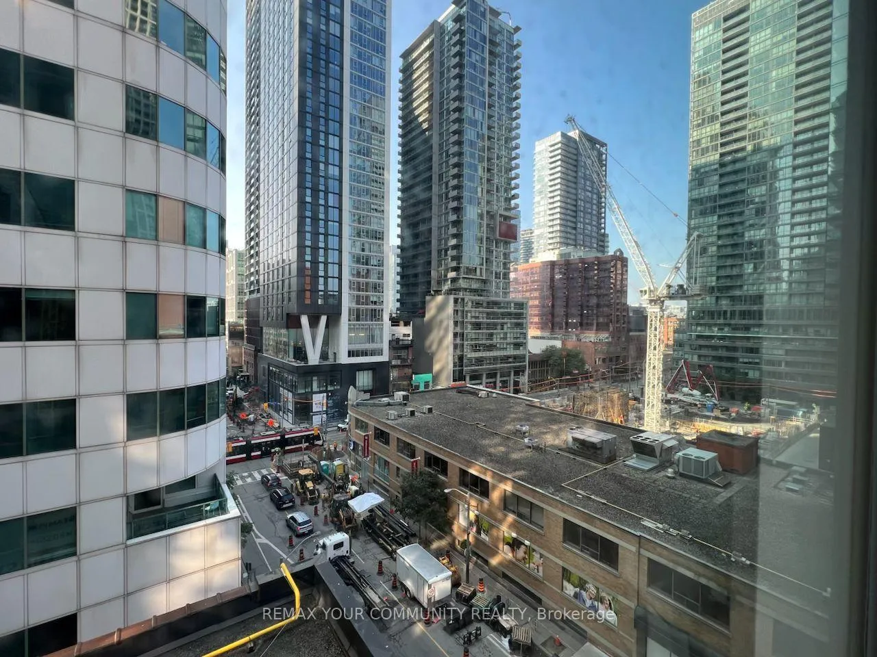 Photo 4 of Unit 603, 87 Peter Street, Toronto, Waterfront Communities — HOMEH