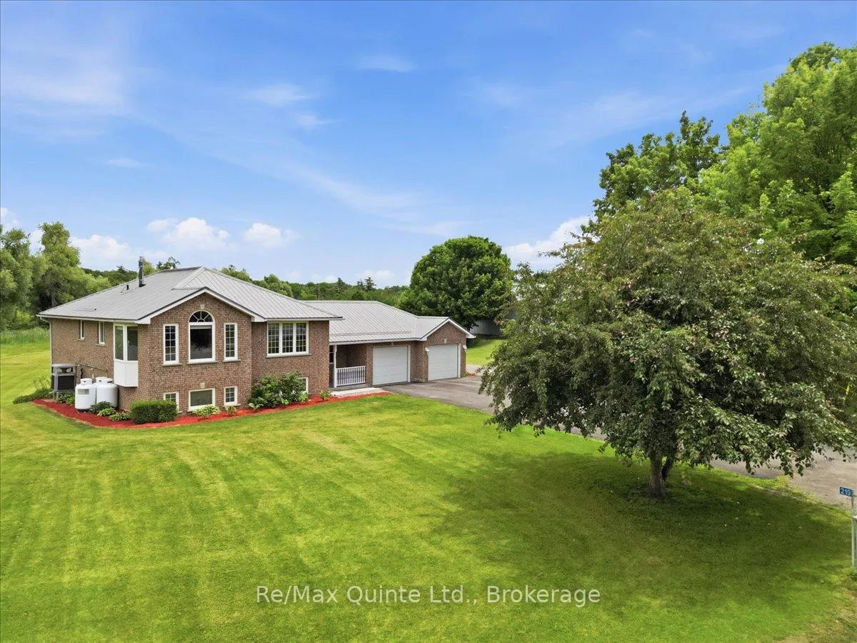 Photo 2 of 219 Helyer Road, Quinte West, Murray Ward — HOMEH