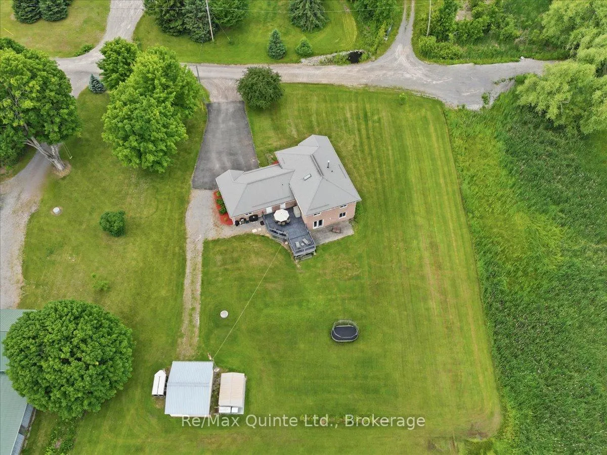 Photo 3 of 219 Helyer Road, Quinte West, Murray Ward — HOMEH