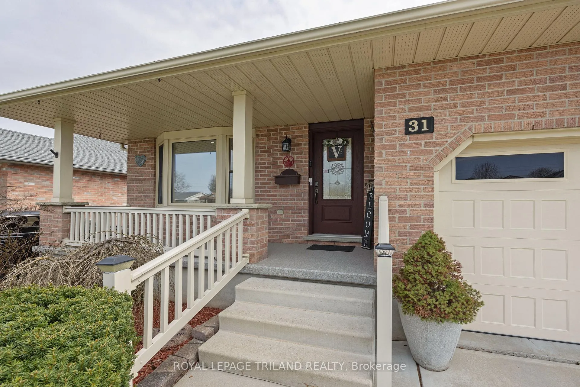 Photo 4 of 31 Neal Avenue, St. Thomas — HOMEH