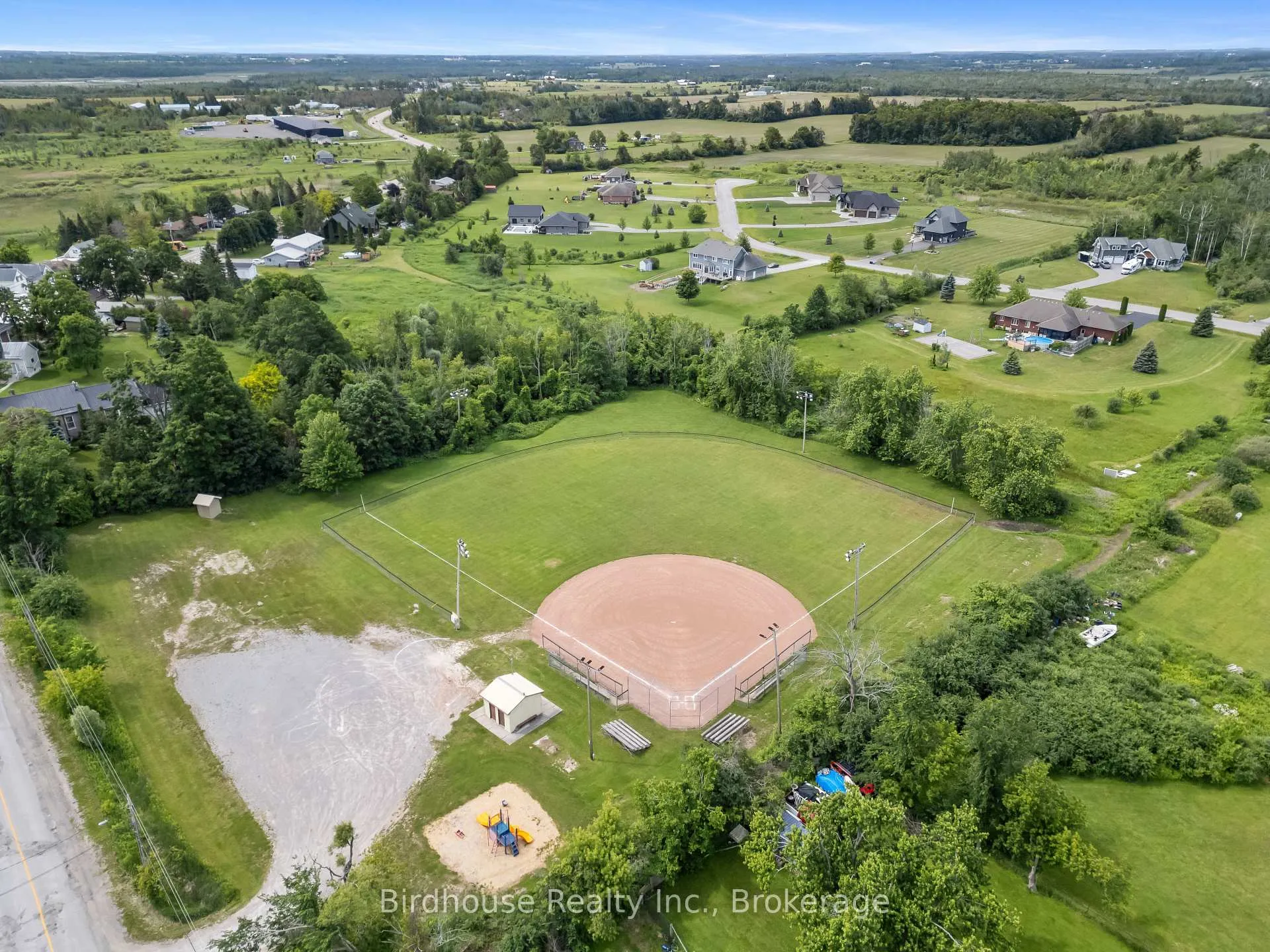 Photo 35 of 36 Cameron Road, Kawartha Lakes, Fenelon — HOMEH