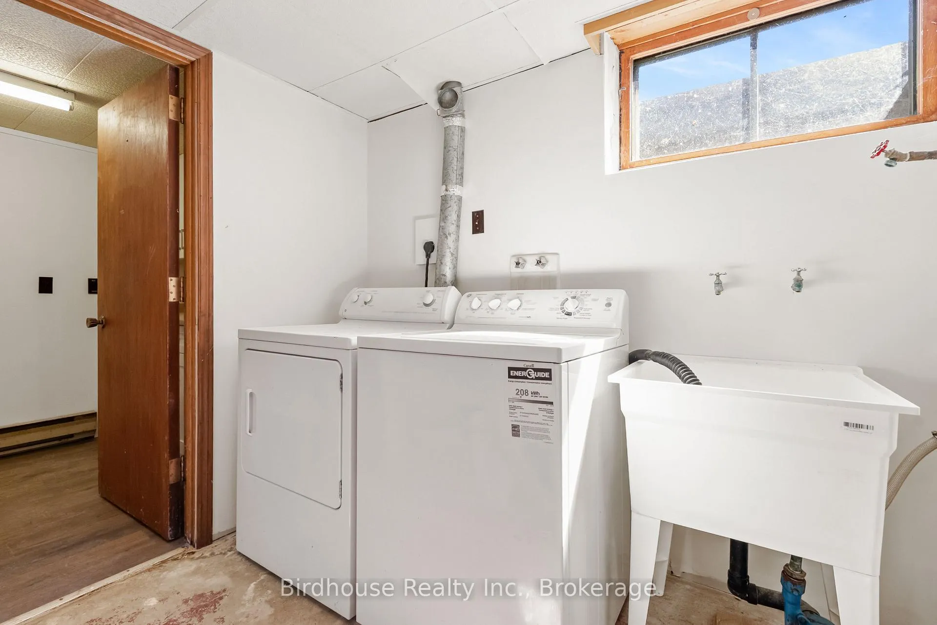 Photo 40 of 36 Cameron Road, Kawartha Lakes, Fenelon — HOMEH