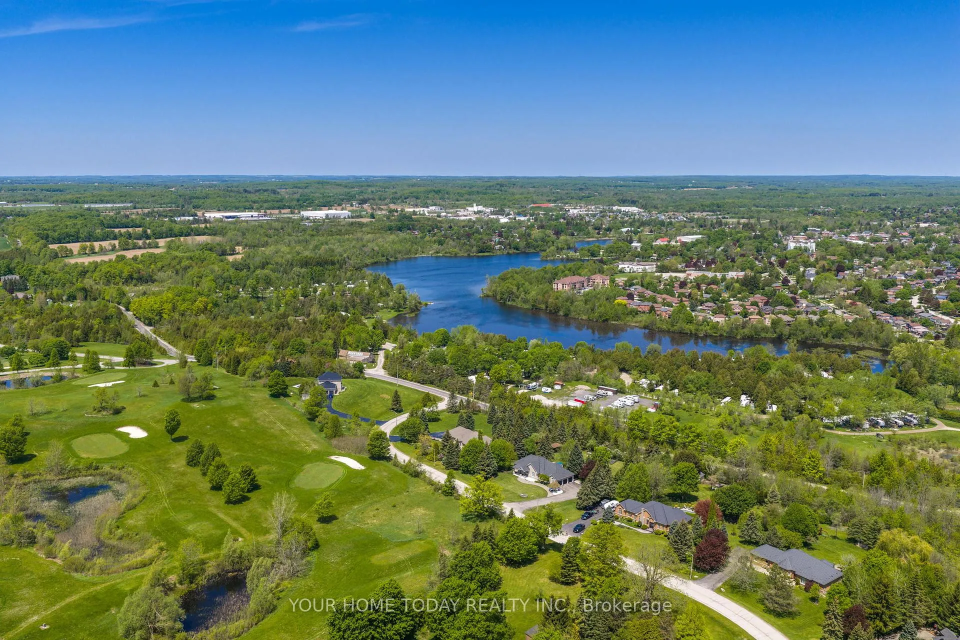 Photo 5 of 2 Trillium Terrace, Halton Hills, Rural Halton Hills — HOMEH