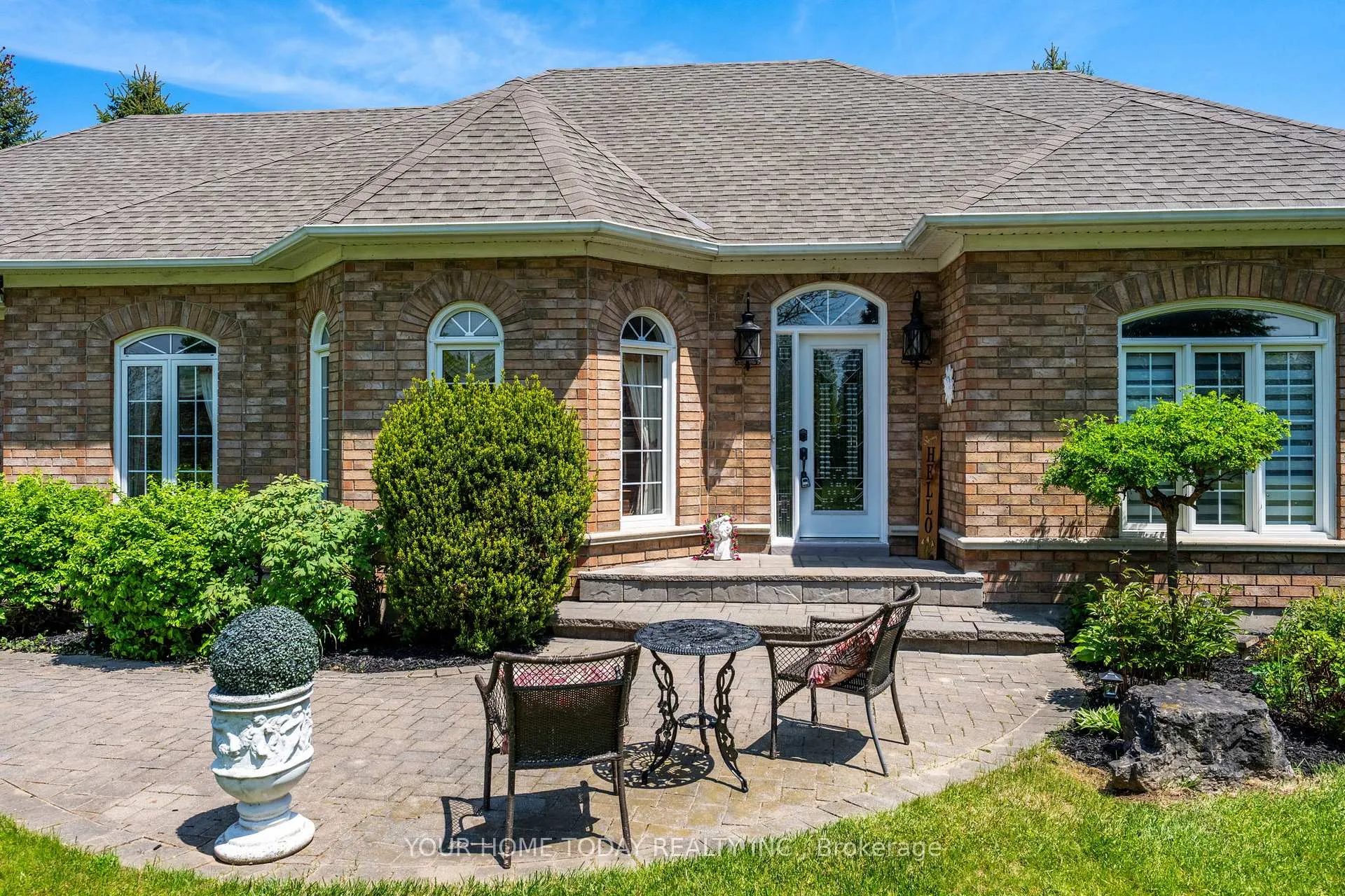 Photo 6 of 2 Trillium Terrace, Halton Hills, Rural Halton Hills — HOMEH