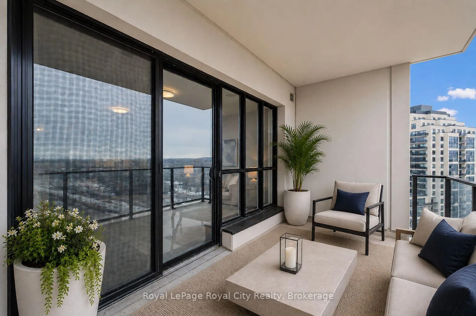 Photo 13 of Unit 1108, 160 Macdonell Street, Guelph, Downtown — HOMEH