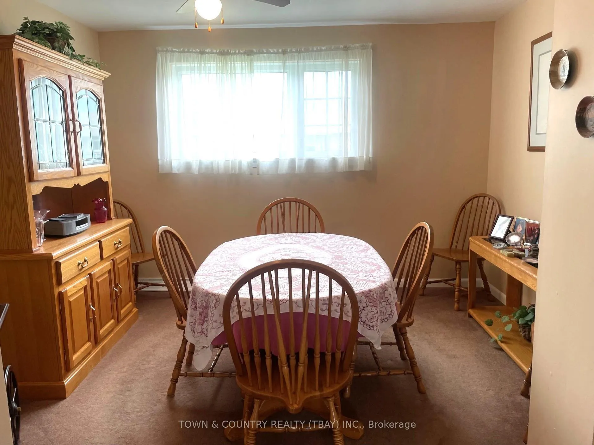 Photo 4 of 2044 Begin Street E, Thunder Bay, Green Acres — HOMEH