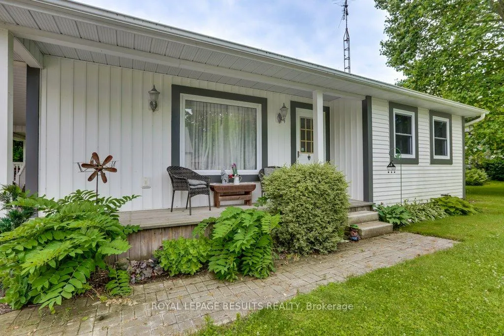 Photo 3 of 46325 Methodist Street, Central Elgin, Sparta — HOMEH