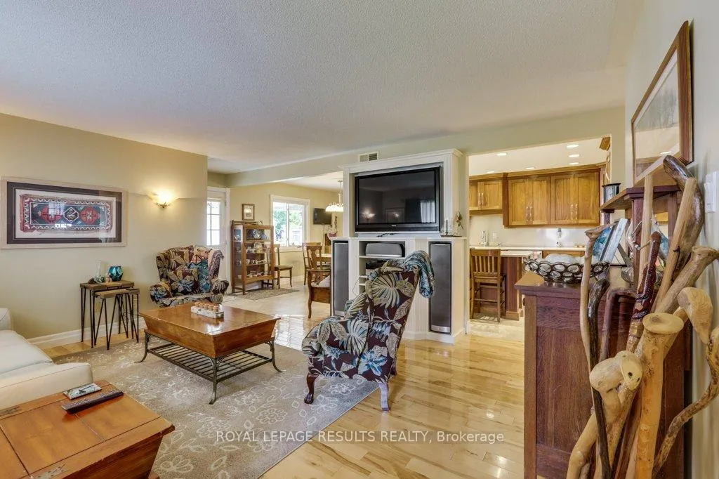 Photo 8 of 46325 Methodist Street, Central Elgin, Sparta — HOMEH