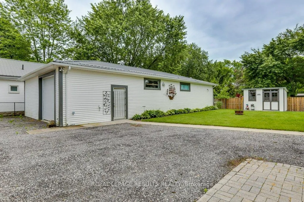 Photo 35 of 46325 Methodist Street, Central Elgin, Sparta — HOMEH