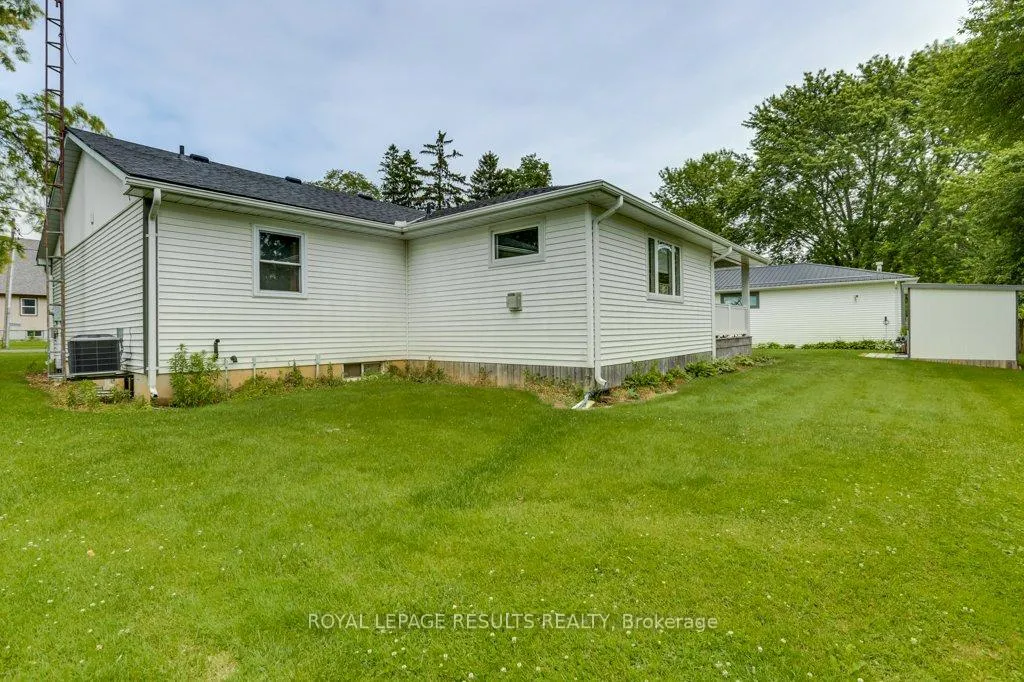 Photo 38 of 46325 Methodist Street, Central Elgin, Sparta — HOMEH