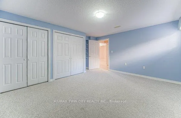 Photo 4 of 43 Frey Crescent, Kitchener — HOMEH