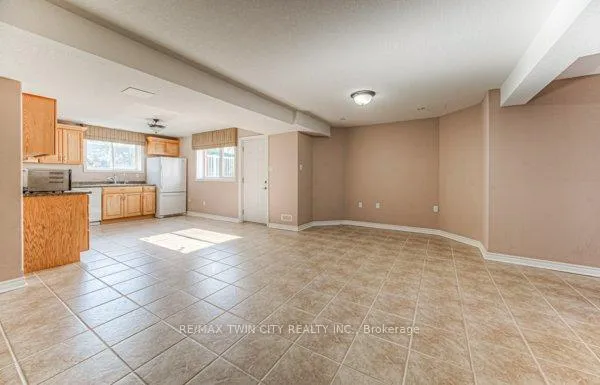 Photo 6 of 43 Frey Crescent, Kitchener — HOMEH