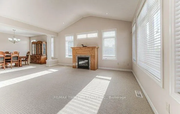 Photo 17 of 43 Frey Crescent, Kitchener — HOMEH