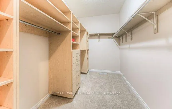 Photo 21 of 43 Frey Crescent, Kitchener — HOMEH