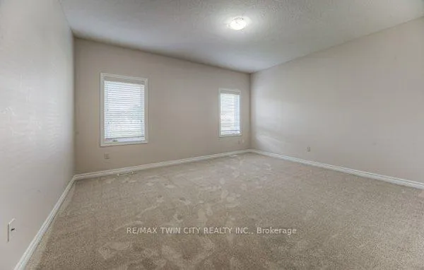 Photo 22 of 43 Frey Crescent, Kitchener — HOMEH