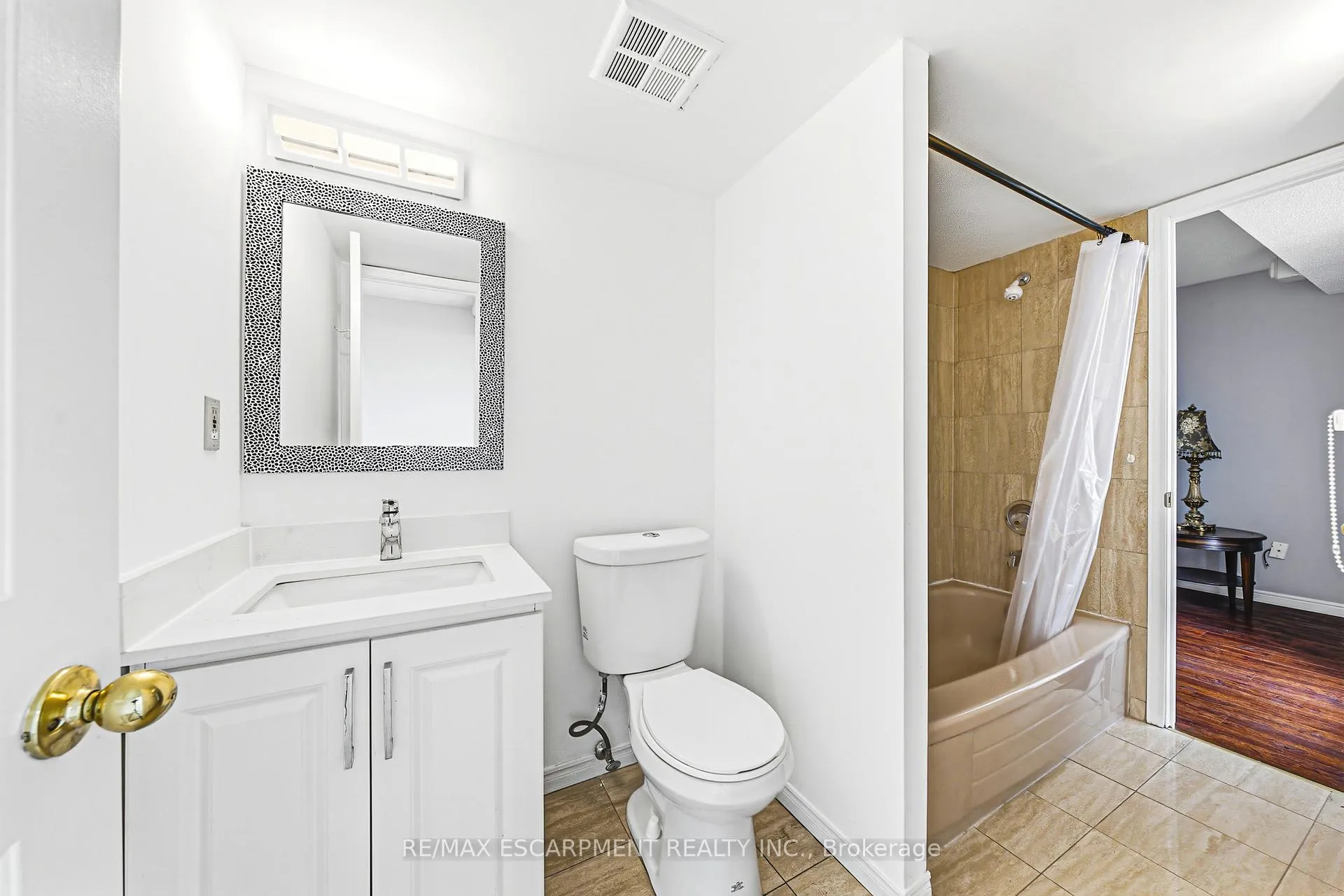 Photo 18 of Unit 605, 1225 North Shore Boulevard E, Burlington, Brant — HOMEH